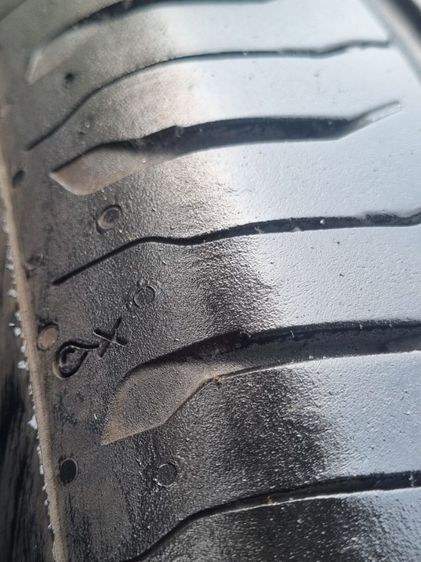 ยางเยอรมัน17"ปี24 continental( made in portugal) มี 2 เส้น ใส่ Camry Accord Teana HRV Nissan Juke Nissan kick BMW X1 ขอบ 17 ไม่มีแผล ปะแก้มยางไม่ครูดไม่เบียดดอกเต็มตามรูป รูปที่ 9