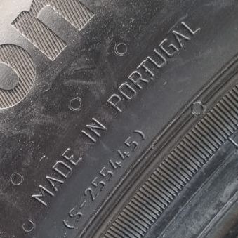 ยางเยอรมัน17"ปี24 continental( made in portugal) มี 2 เส้น ใส่ Camry Accord Teana HRV Nissan Juke Nissan kick BMW X1 ขอบ 17 ไม่มีแผล ปะแก้มยางไม่ครูดไม่เบียดดอกเต็มตามรูป รูปที่ 6