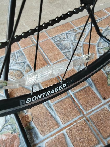 จักรยานเสือหมอบ TREK Domane AL3 สีแดงดำ รูปที่ 9