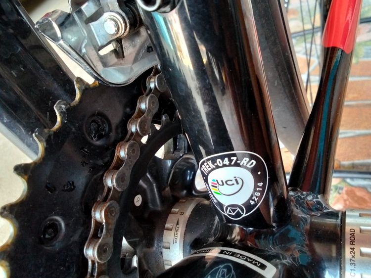 จักรยานเสือหมอบ TREK Domane AL3 สีแดงดำ รูปที่ 12