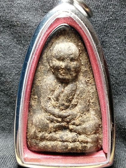 พระหลวงปู่ทวดเนื้อว่านครับ รูปที่ 3