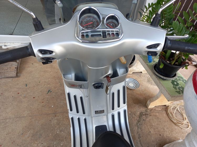 Vespa 125 iget sport edition รูปที่ 7