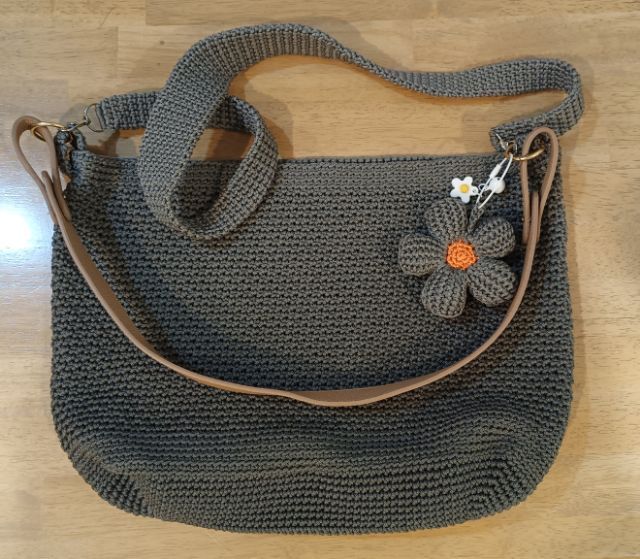 หญิง อื่นๆ อื่นๆ กระเป๋าสะพายถัก Handmade สีเทาเข้ม ของใหม่