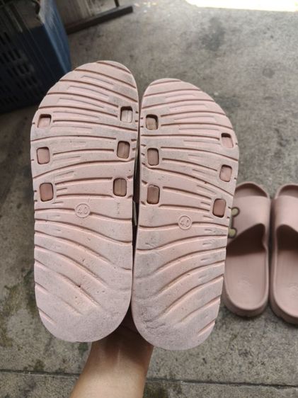 รองเท้า รูปที่ 3