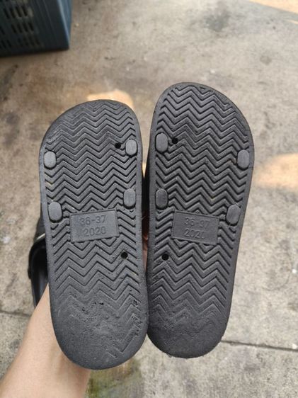 รองเท้าแตะ รูปที่ 2