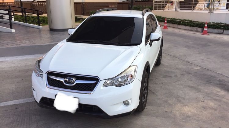 Subaru XV 2016 2.0 4WD Utility-car เบนซิน เกียร์อัตโนมัติ ขาว รูปที่ 3