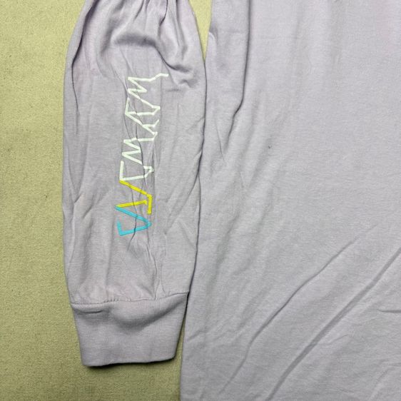 เสื้อยืดแขนยาว Girl Skateboard Size L รูปที่ 5