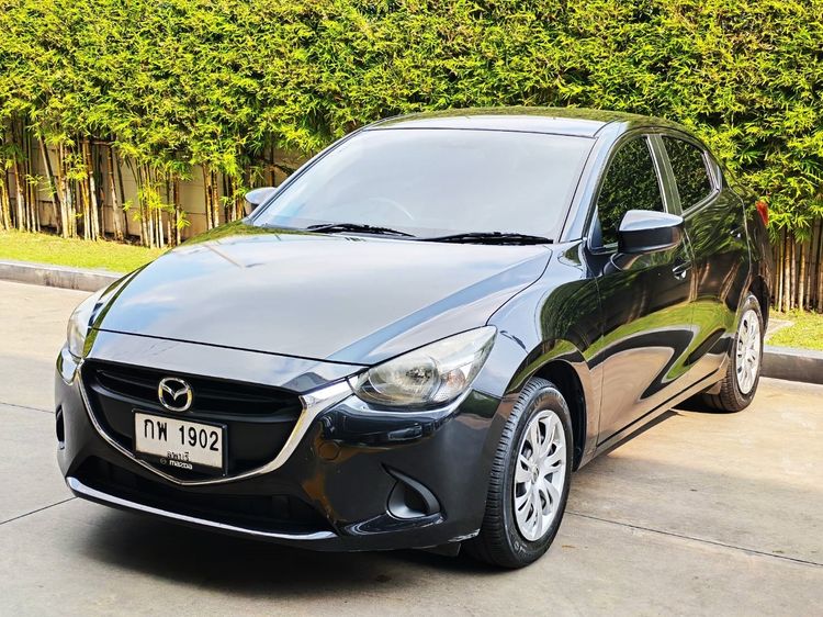 Mazda Mazda 2 2016 1.3 High Connect Sedan เบนซิน ไม่ติดแก๊ส เกียร์อัตโนมัติ ดำ รูปที่ 2