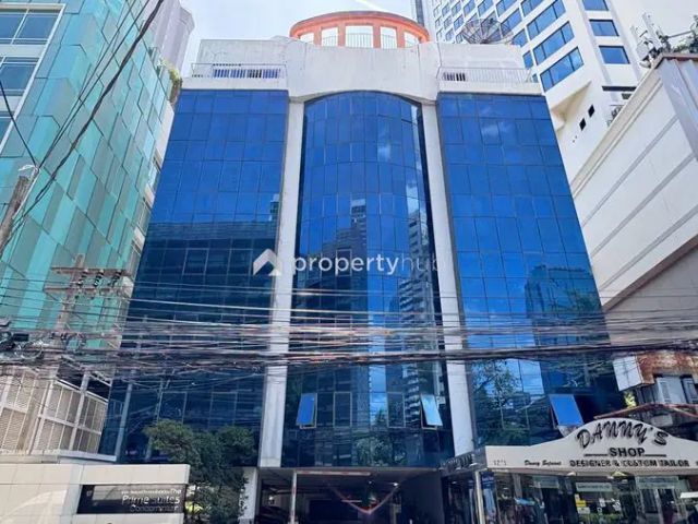 มีบางส่วน คอนโดไพร์มสวีทสุขุมวิท 18 พื้นที่ 35 ตารางเมตร​พร้อมเฟอร์​ขาย​2 ล้านบาท​ใกล้ BTS อโศก​ติดโรงแรมแรมแบรนช์เดินจากปากซอย​50 เมตร​มีรปภ 24 ชั่วโมงคีย์การ์ดสะอาดปลอดภัยร่มรื่นมีสระว่ายน้ำและฟิตเนสด้วย​ รูปที่ 3