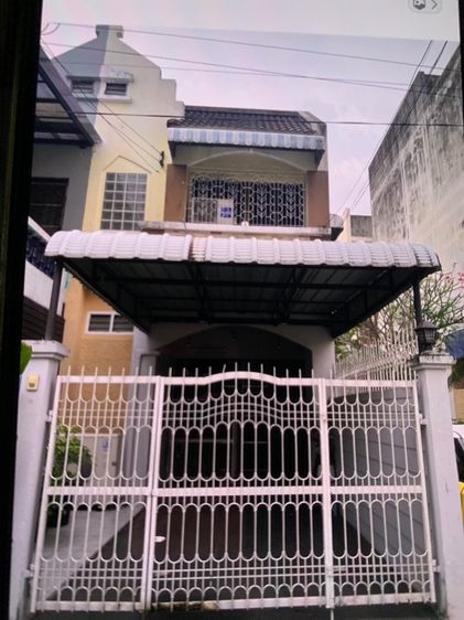 ขายบ้านทาว์นเฮ้าส์ ทำใหม่ทั้งหลัง