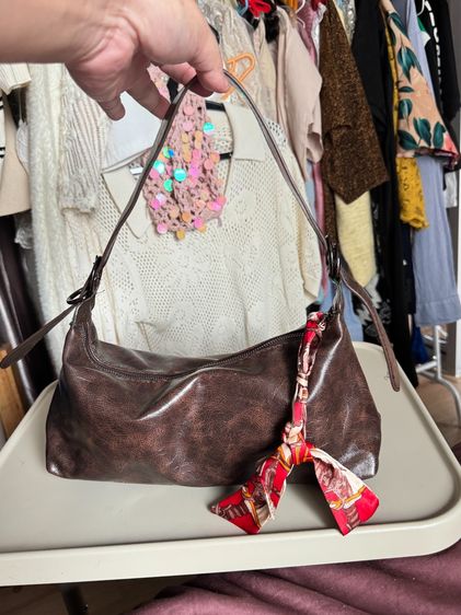 กระเป๋าสะพายไหล่น้ำตาล Hobo  รูปที่ 4