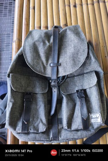 หญิง อื่นๆ โพลีเอสเตอร์ Herschel แท้