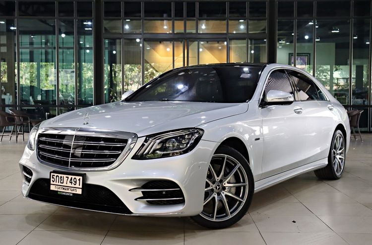 รถ Mercedes-Benz S-Class S560 สี บรอนซ์เงิน