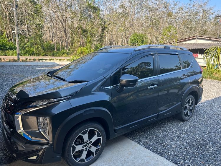 รถ Mitsubishi Xpander 1.5 Cross สี เทา