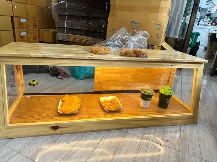 ตู้โชว์ขนม สไตล์ญี่ปุ่น มีไฟ รูปที่ 3