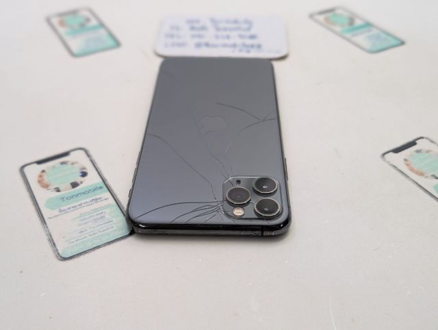 ขาย เทิร์น iPhone 11 Pro Max 512 Gb ศูนย์ไทย ขายตามสภาพ มีตัวเครื่องอย่างเดียว ไม่มีอุปกรณ์อื่น สุขภาพแบต 79 เพียง 5,990 บาท ครับ รูปที่ 5