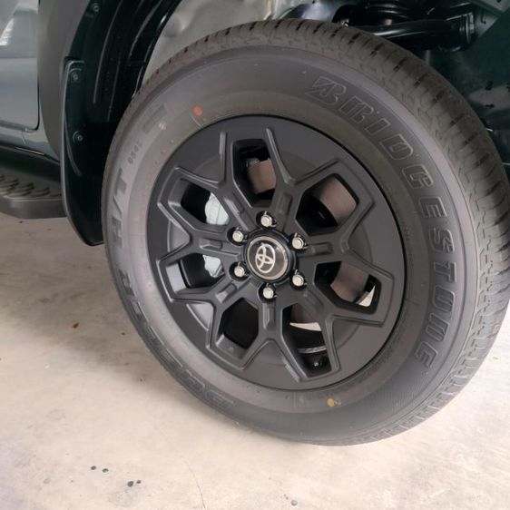 ล้อ17 ใส่วีโก้ รีโว่ ฟอจูนเนอร์
 รูปที่ 12