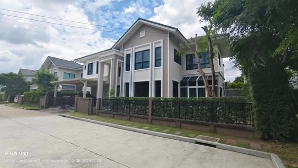 บ้านหรูแปลงมุมสวนส่วนตัว ให้เช่ารามอินทรา เลขมงคล 999 ทิศใต้ 4 นอน 5 น้่ำ 85,000 เท่านั้น (รับต่างชาติ) ลัดดารมย์ วงแหวนรามอินทรา ขาย15 ล้าน