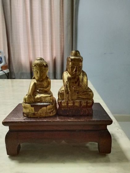 พระบัวเข็ม(ไม้แกะ)
