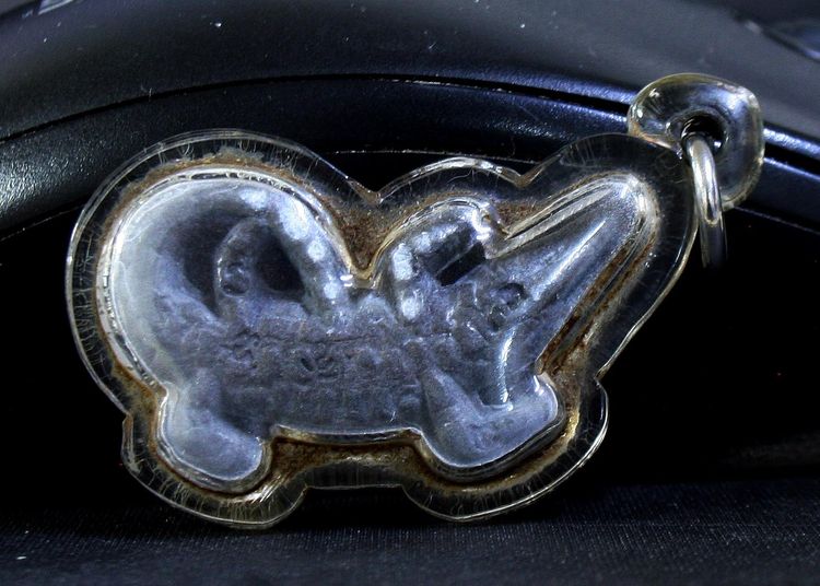 จระเข้หลวงพ่อสนิท วัดลำบัวลอย รุ่น 2 เนื้อตะกั่ว ปี 2519 จ.นครนายก พร้อมเลี่ยม ใช้ดีมาก รูปที่ 4