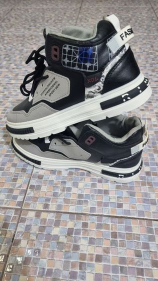 รองเท้ามือสองเบอร์39  รูปที่ 4