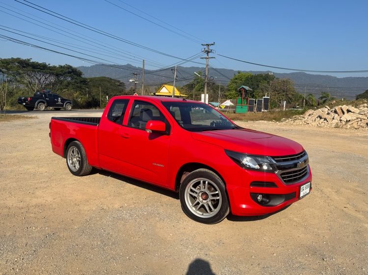 รถ Chevrolet Colorado 2.5 LT สี แดง