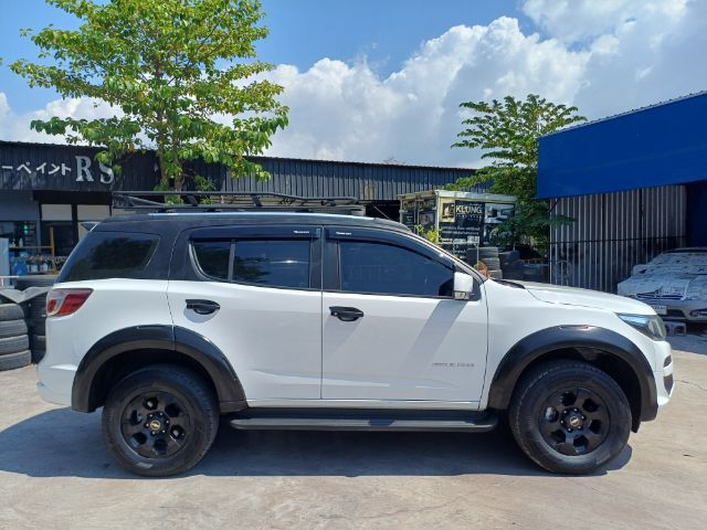 Chevrolet Trailblazer 2020 2.5 LT Utility-car ดีเซล ไม่ติดแก๊ส เกียร์อัตโนมัติ ขาว รูปที่ 2