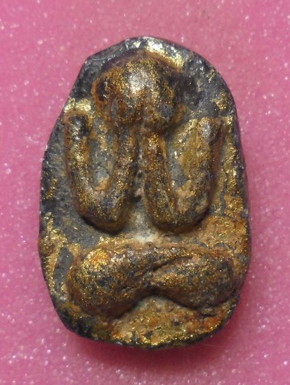 พระปิดตา เนื้อผง ไม่ทราบที่