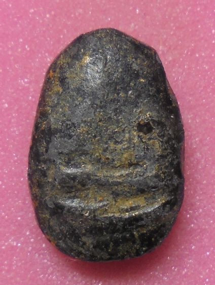 พระปิดตา เนื้อผง ไม่ทราบที่ รูปที่ 2