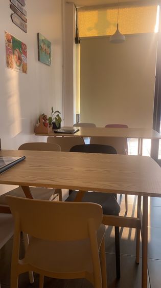 ขายเหมา ชุดโต๊ะ 2 ตัว เก้าอี้ 8 แถม 2 ตัว ขายด่วนราคาถูก เลิกกิจการจ้า รูปที่ 2