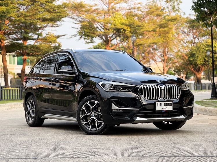 BMW X1 2022 2.0 sDrive20d xLine Utility-car ดีเซล ไม่ติดแก๊ส เกียร์อัตโนมัติ ดำ รูปที่ 3