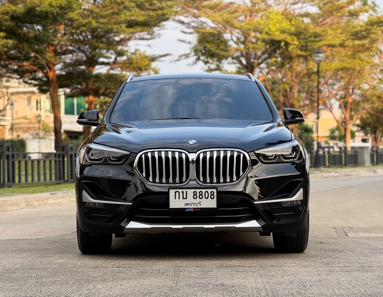 BMW X1 2022 2.0 sDrive20d xLine Utility-car ดีเซล ไม่ติดแก๊ส เกียร์อัตโนมัติ ดำ รูปที่ 2