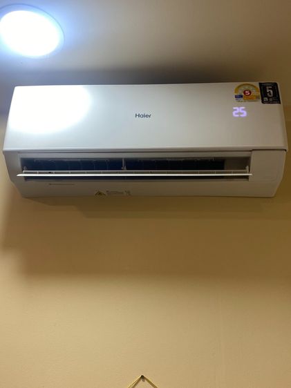 ขายถูกแอร์ Haier 13000 BTU อายุใช้งาน 1 ปี 
