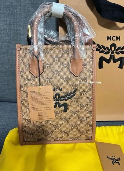 กระเป๋า MCM tote รูปที่ 2