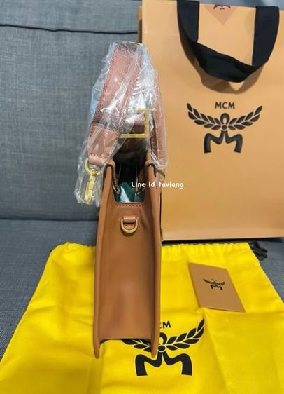 กระเป๋า MCM tote รูปที่ 5