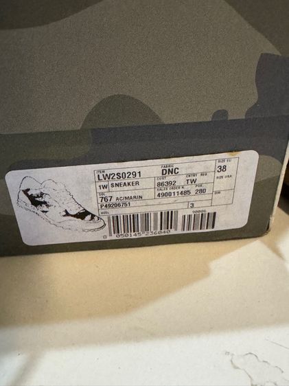 รองเท้าผ้าใบ Valentino รุ่น Rockrunner Size 38 แบรนด์เนม ของแท้ มือ2 รูปที่ 6