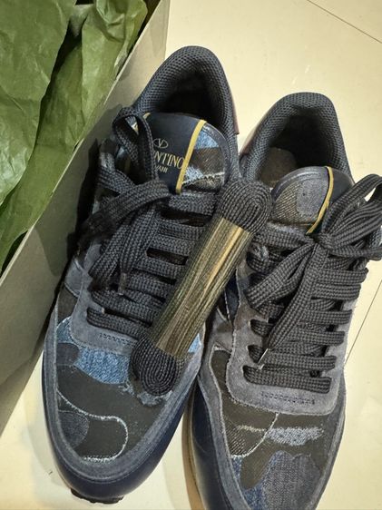 รองเท้าผ้าใบ Valentino รุ่น Rockrunner Size 38 แบรนด์เนม ของแท้ มือ2 รูปที่ 4