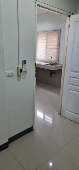 ให้เช่า 4000 บาท 1ห้องนอน 1ห้องน้ำ ที่ตั้งอยู่ที่ เทศบาล5ซอย10 บริเวณวัดดาวเรือง รายละเอียดสอบถามใด้ครับ 0955843246