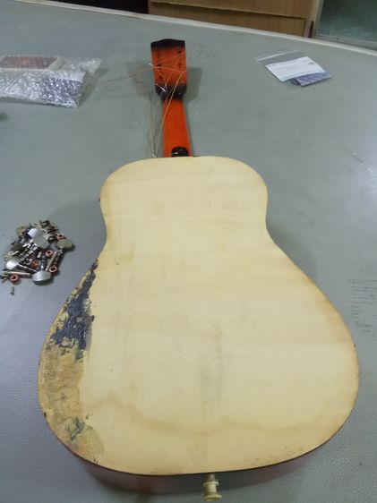 Vintage kids guitar รูปที่ 3