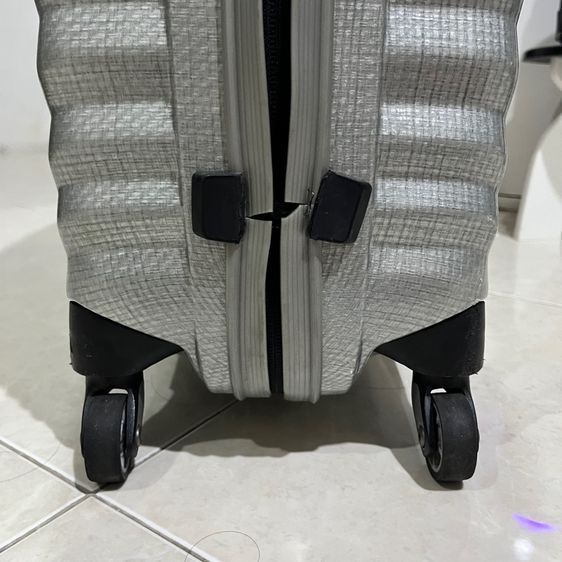 กระเป๋าเดินทาง Samsonite ขนาด 20 นิ้ว รูปที่ 11