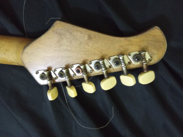 Electric guitar vintage  รูปที่ 2