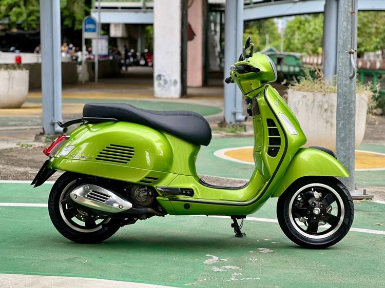 Vespa GTS SUPER 300 4V ABS รูปที่ 3