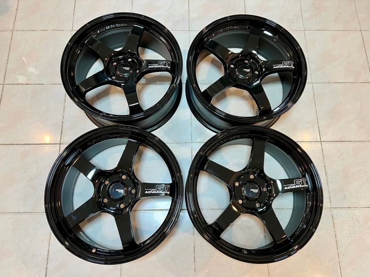 ล้อแท้ Advan GT ขอบ 18“
