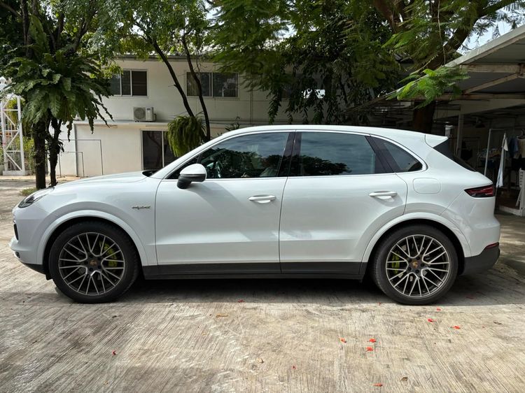 Porsche Cayenne 2020 3.0 E-Hybrid 4WD Sedan ไฮบริด เกียร์อัตโนมัติ ขาว รูปที่ 4