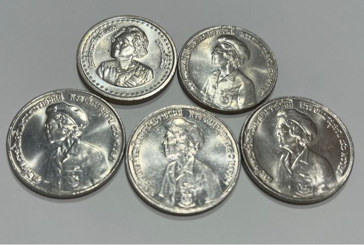 เหรียญไทย ขายเหรียญ5บาทสมเด็จย่า 2วาระ เหรียญ10 1 วาระ