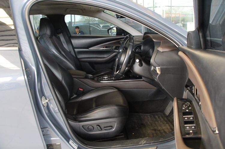Mazda CX-30 2021 2.0 SP Utility-car เบนซิน ไม่ติดแก๊ส เกียร์อัตโนมัติ เทา รูปที่ 3