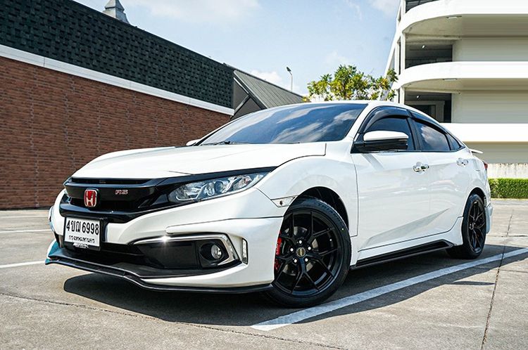 รถ Honda Civic 1.8 EL i-VTEC สี ขาว