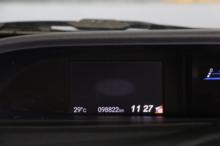 Honda Civic 2015 1.8 S i-VTEC Sedan เบนซิน ไม่ติดแก๊ส เกียร์อัตโนมัติ บรอนซ์เงิน รูปที่ 4