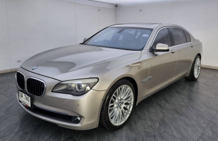 BMW Series 7 2011 740Li Sedan เบนซิน เกียร์อัตโนมัติ บรอนซ์ทอง รูปที่ 3