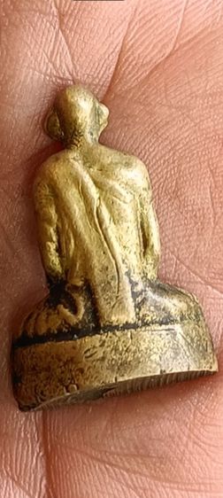 รูปหล่อ กลวงพ่อเดิม วัดชอนเดื่อ ปี 2493 รูปที่ 6